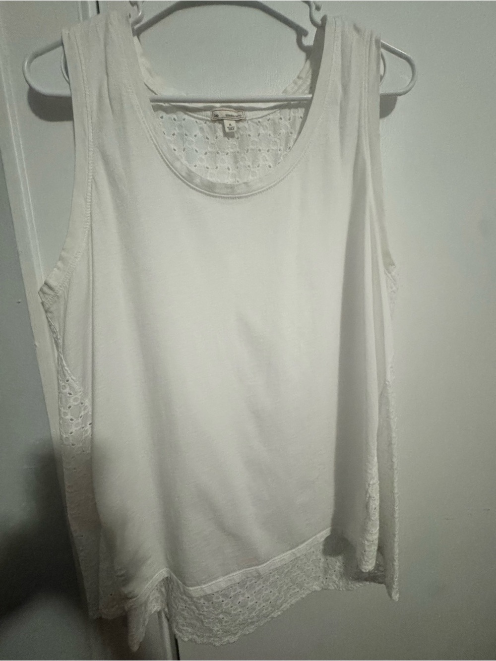GAP White Lace-Trim Sleeveless Tank Top